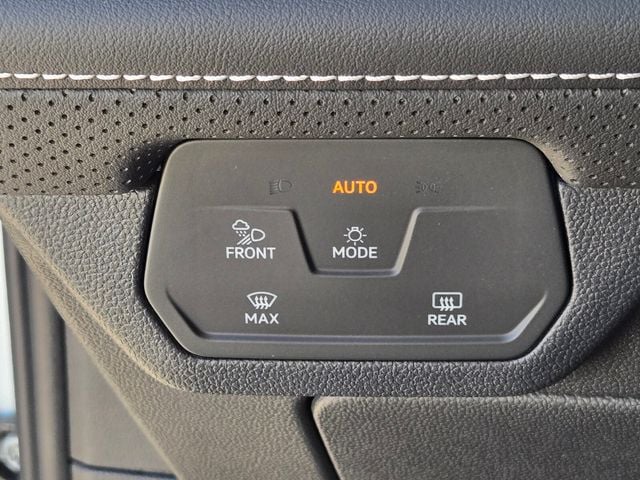 2026 Volkswagen Atlas SE w/Tech - Photo 26