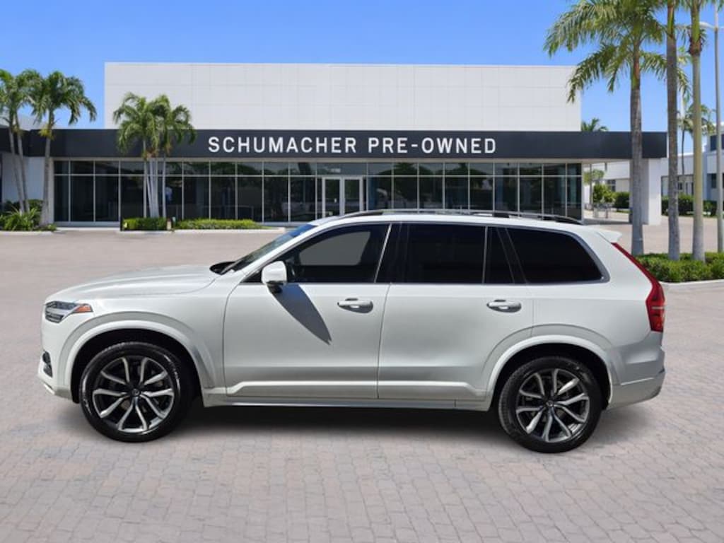 Used 2019 Volvo XC90 T5 Momentum SUV