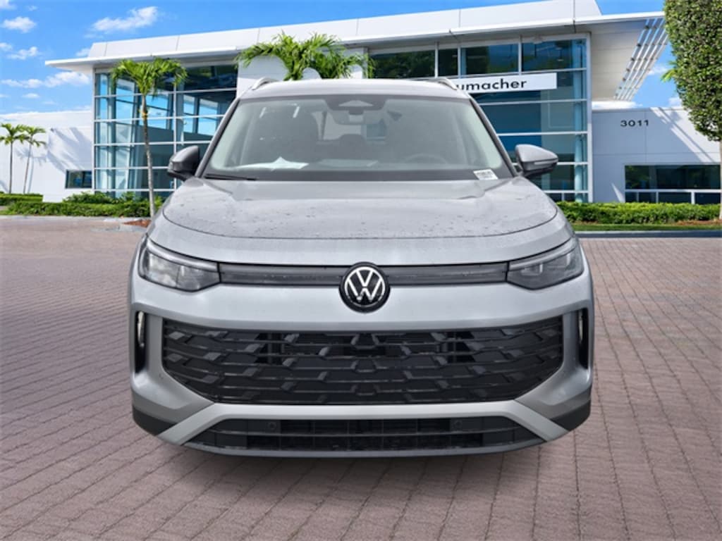 New 2026 Volkswagen Taos 1.5T S SUV