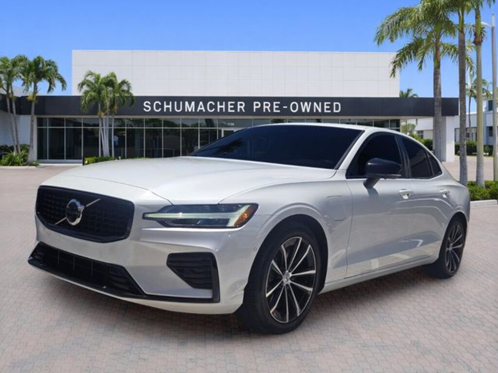 Used 2023 Volvo S60 Recharge Plug-In Hybrid Plus Dark Sedan
