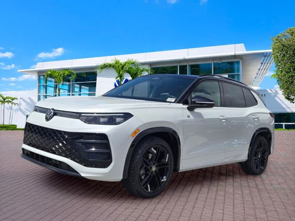 New 2026 Volkswagen Tiguan 2.0T SE R-Line Black SUV