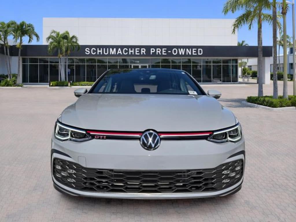 Certified 2022 Volkswagen Golf GTI 2.0T SE Hatchback