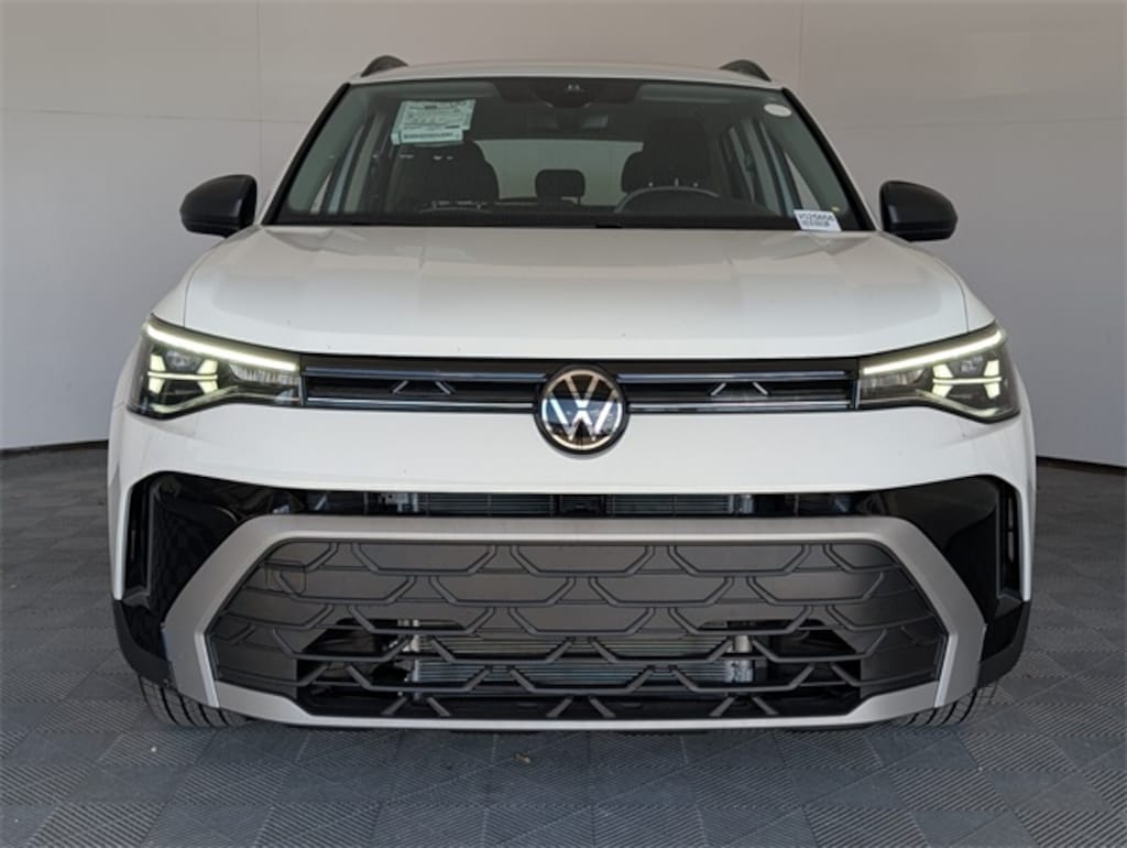New 2025 Volkswagen Taos 1.5T S SUV