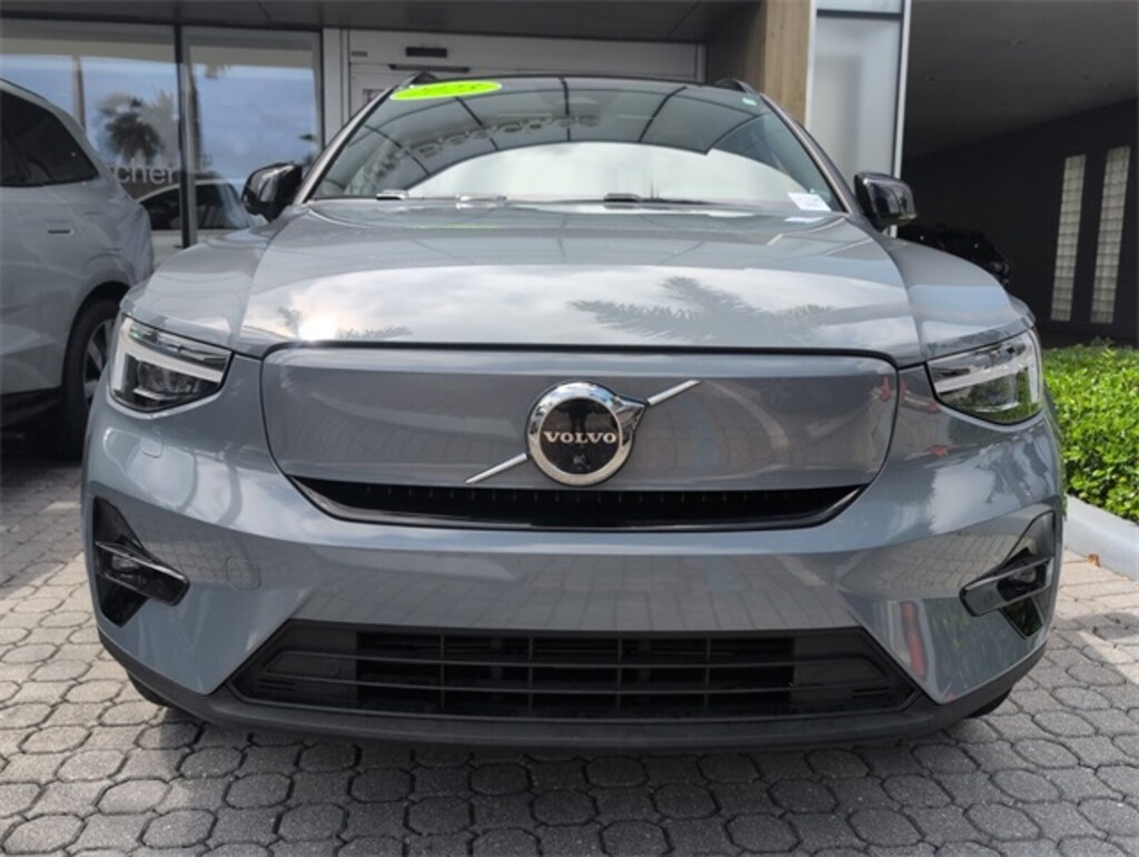 Used 2023 Volvo XC40 Recharge Pure Electric Ultimate SUV
