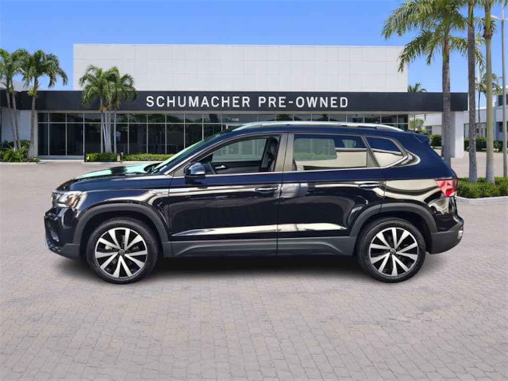 Used 2023 Volkswagen Taos 1.5T SE SUV