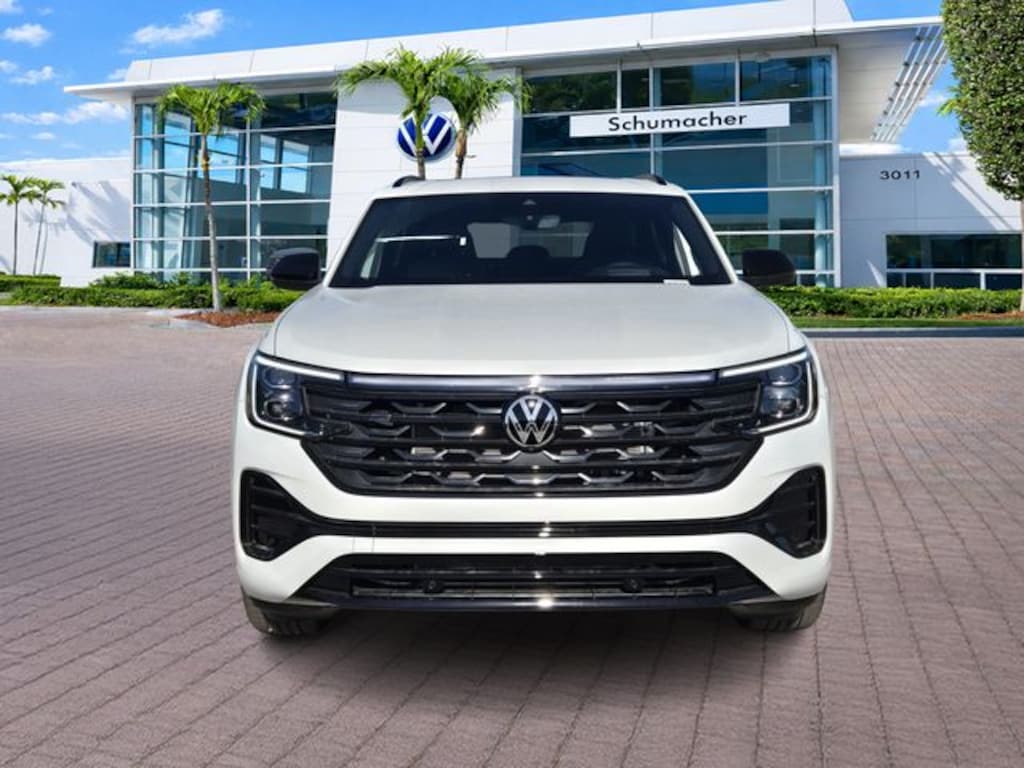 New 2026 Volkswagen Atlas Cross Sport 2.0T SEL R-Line Black SUV