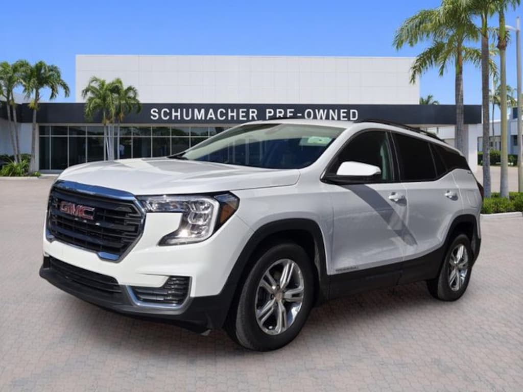 Used 2023 GMC Terrain SLE SUV