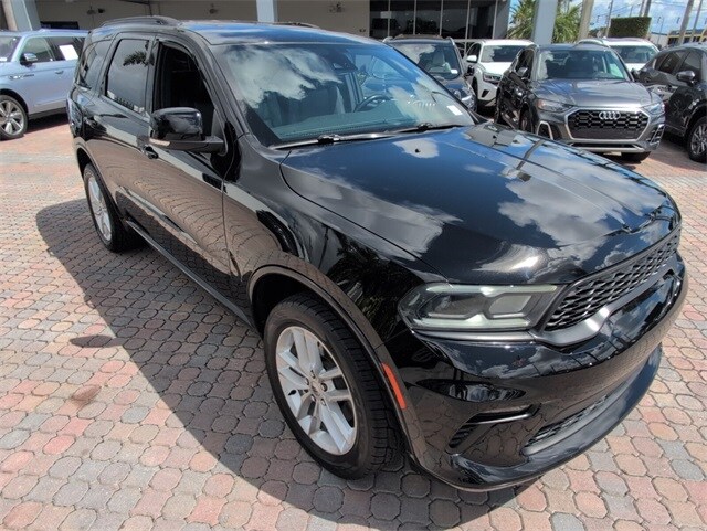 2022 Dodge Durango GT Plus photo 2