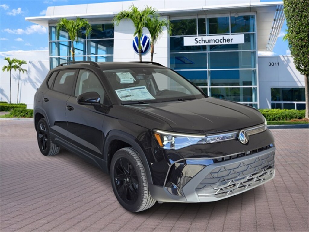 New 2026 Volkswagen Taos 1.5T SE Black SUV