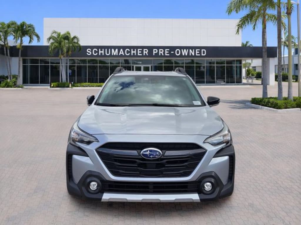 Used 2025 Subaru Outback Limited SUV