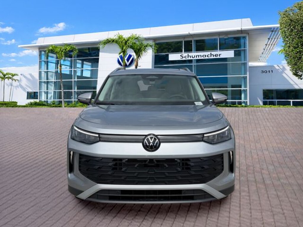 New 2026 Volkswagen Tiguan 2.0T SE SUV
