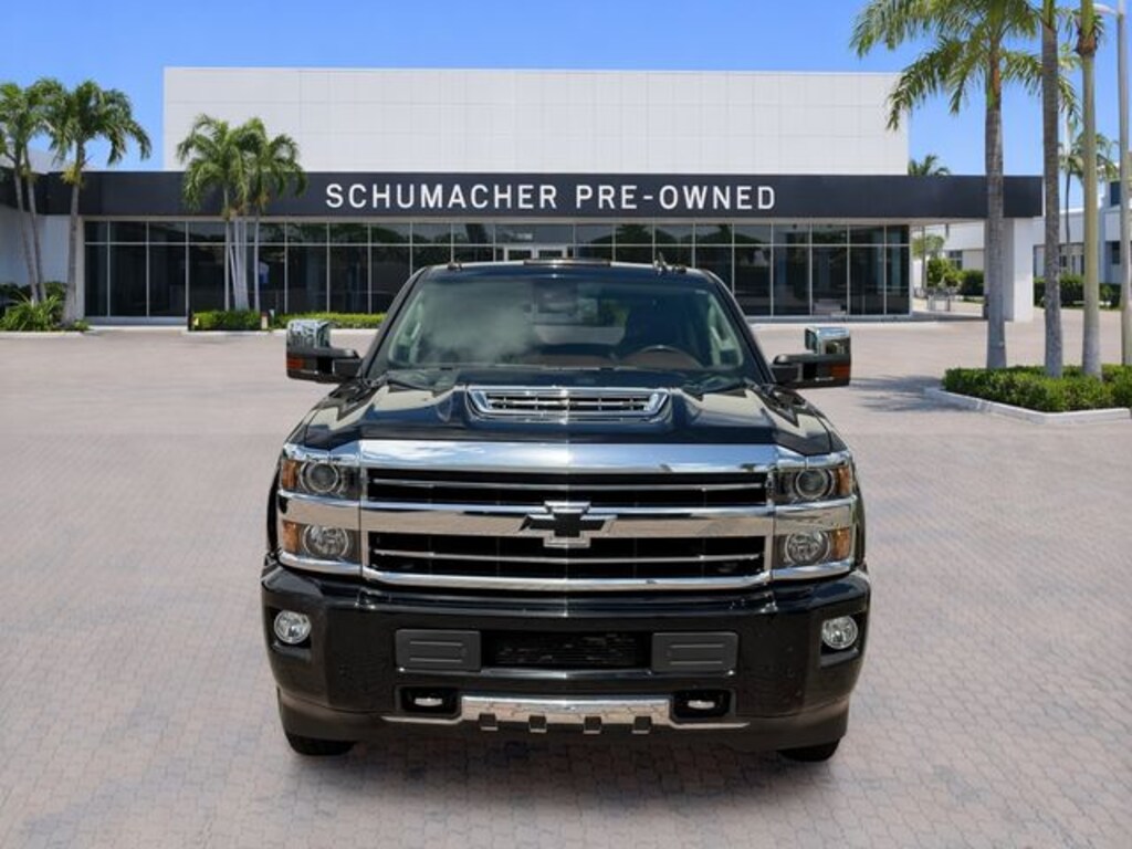 Used 2019 Chevrolet Silverado 2500HD High Country Truck Crew Cab