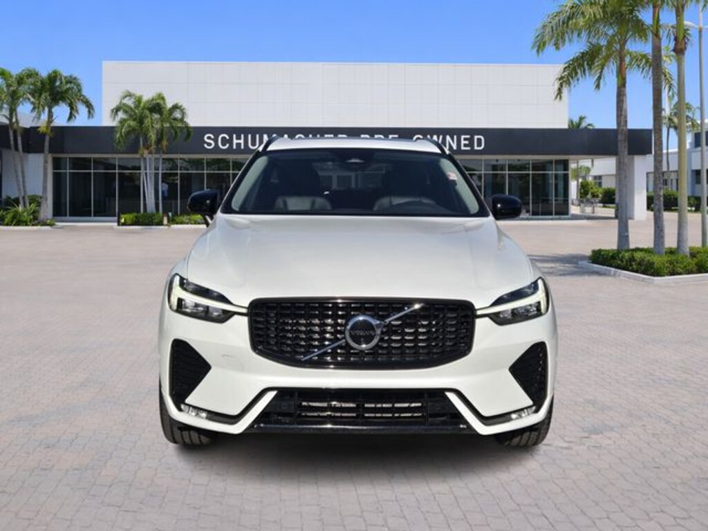 Used 2023 Volvo XC60 B5 AWD Plus Dark SUV