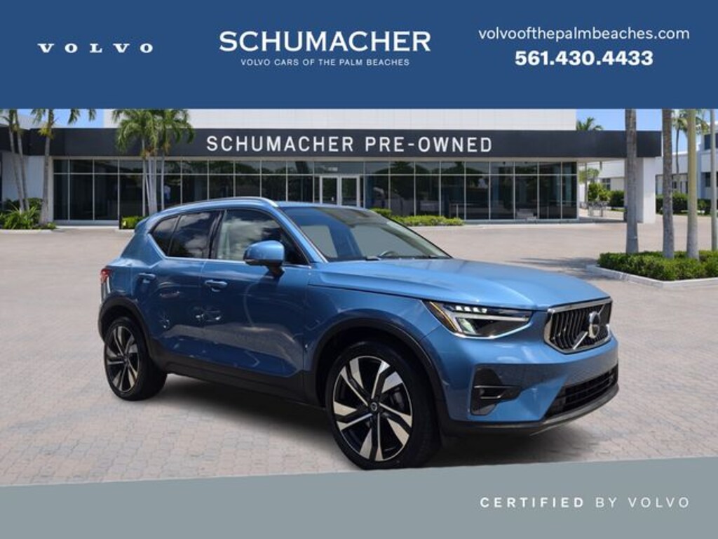 Used 2023 Volvo XC40 B4 FWD Plus Bright SUV