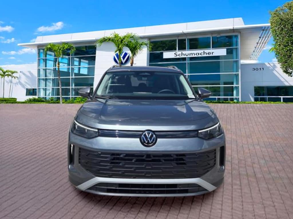 New 2026 Volkswagen Tiguan 2.0T SE SUV