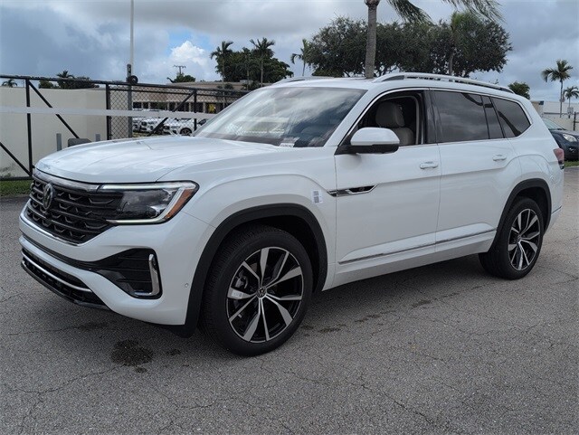 2026 Volkswagen Atlas SEL Premium R-Line photo 4