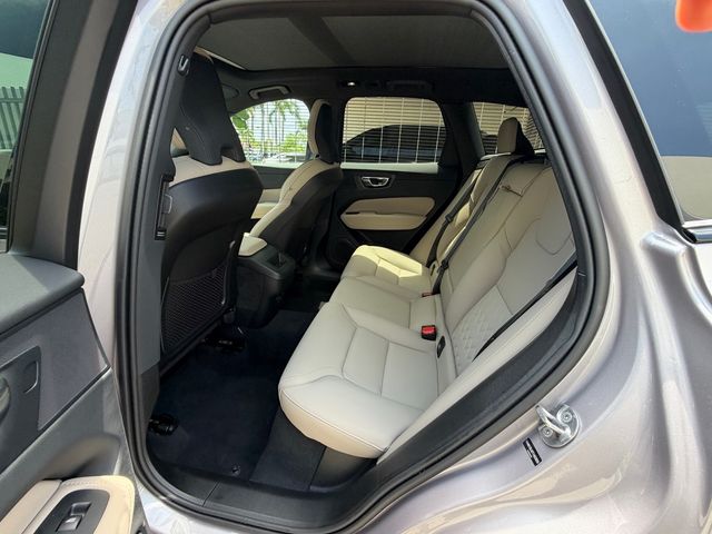 2026 Volvo XC60 Core - Photo 13
