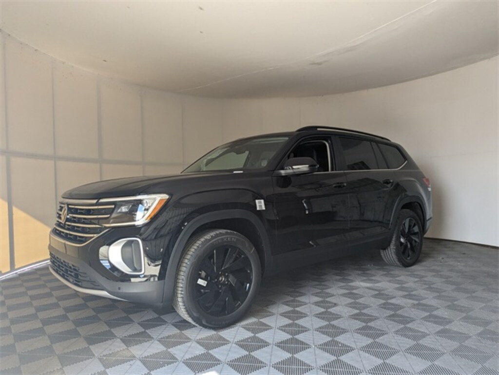 New 2026 Volkswagen Atlas 2.0T SE w/Technology SUV