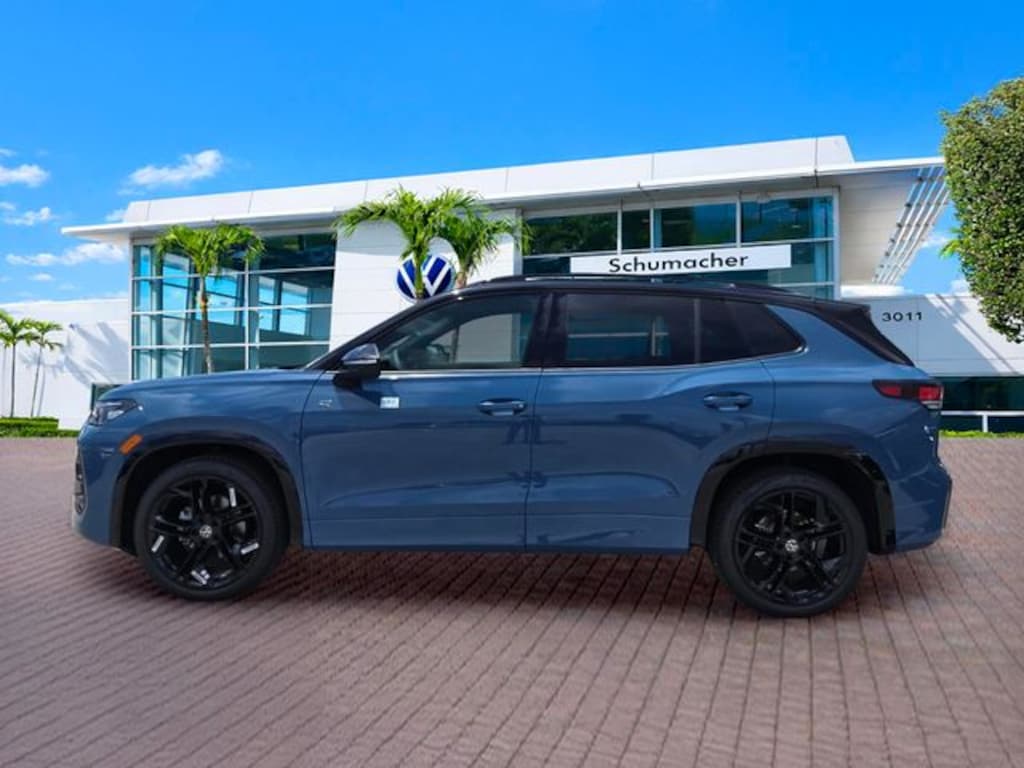 New 2026 Volkswagen Tiguan 2.0T SE R-Line Black SUV