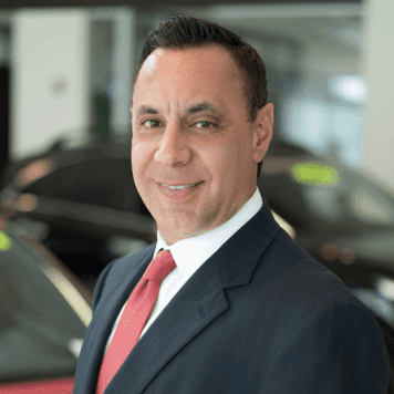 Staff member Sal DelGreco from ID_1df939