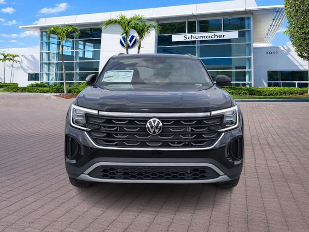 New 2026 Volkswagen Atlas Cross Sport 2.0T SE w/Technology SUV