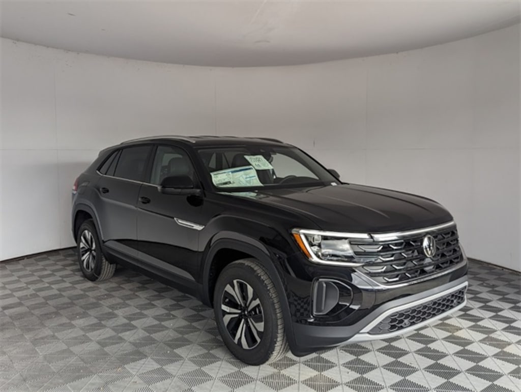 New 2026 Volkswagen Atlas Cross Sport 2.0T SE SUV