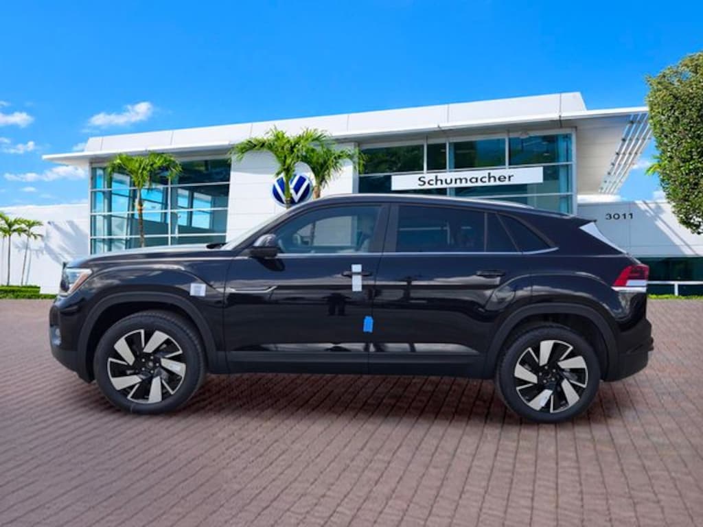 New 2026 Volkswagen Atlas Cross Sport 2.0T SE w/Technology SUV