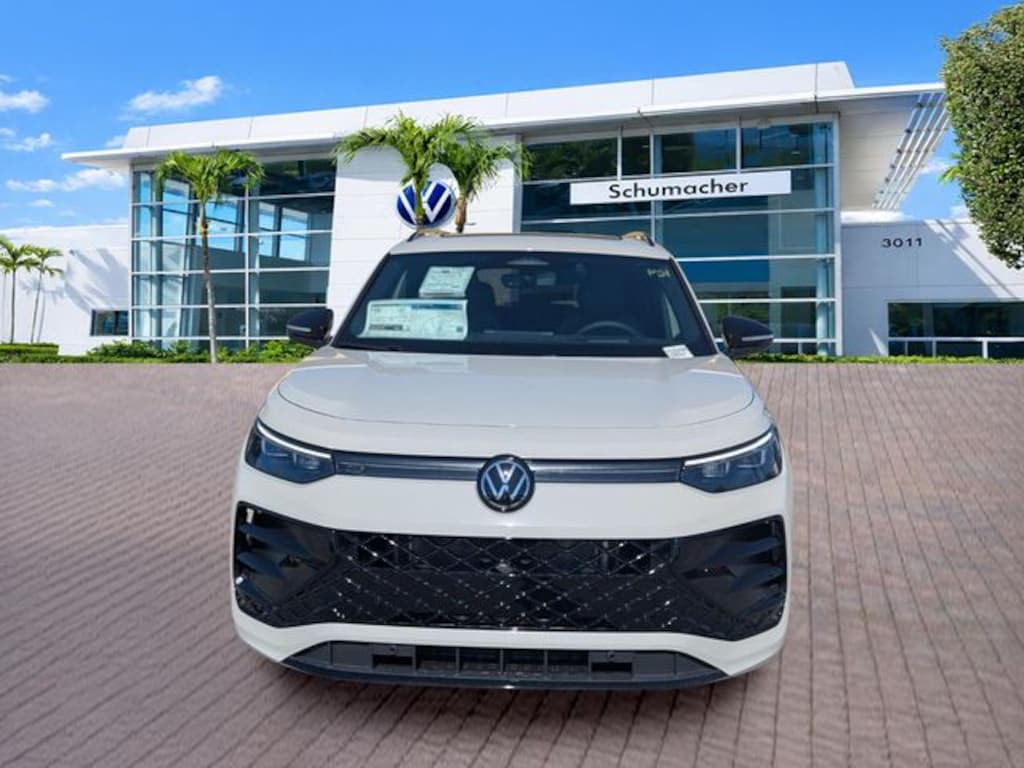 New 2026 Volkswagen Tiguan 2.0T SE R-Line Black SUV