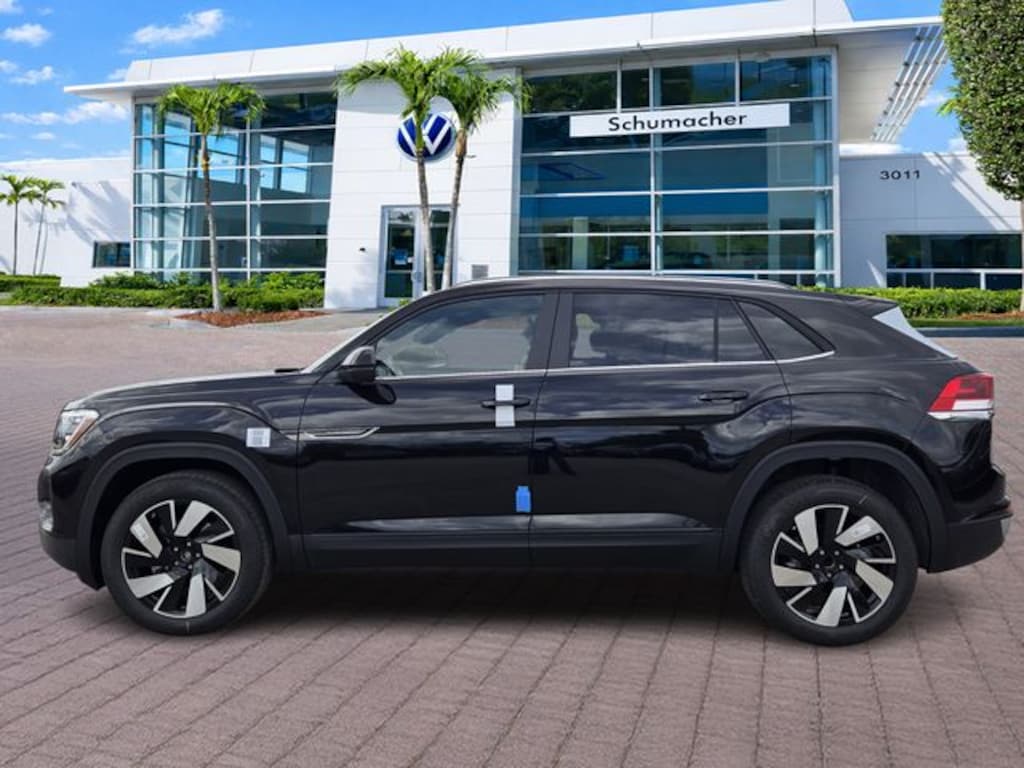 New 2026 Volkswagen Atlas Cross Sport 2.0T SE w/Technology SUV