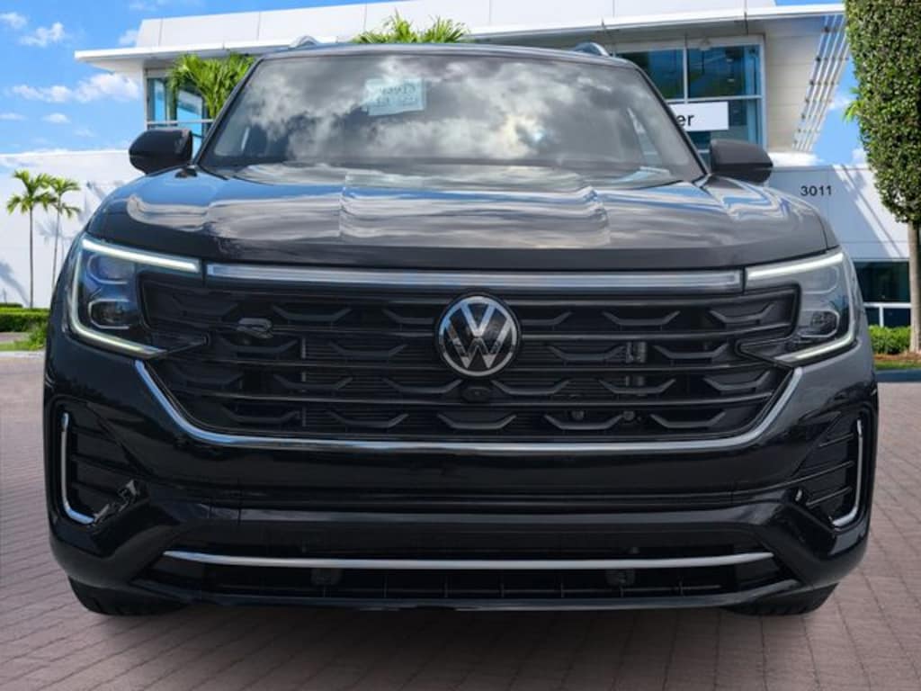 New 2026 Volkswagen Atlas 2.0T SEL Premium R-Line SUV