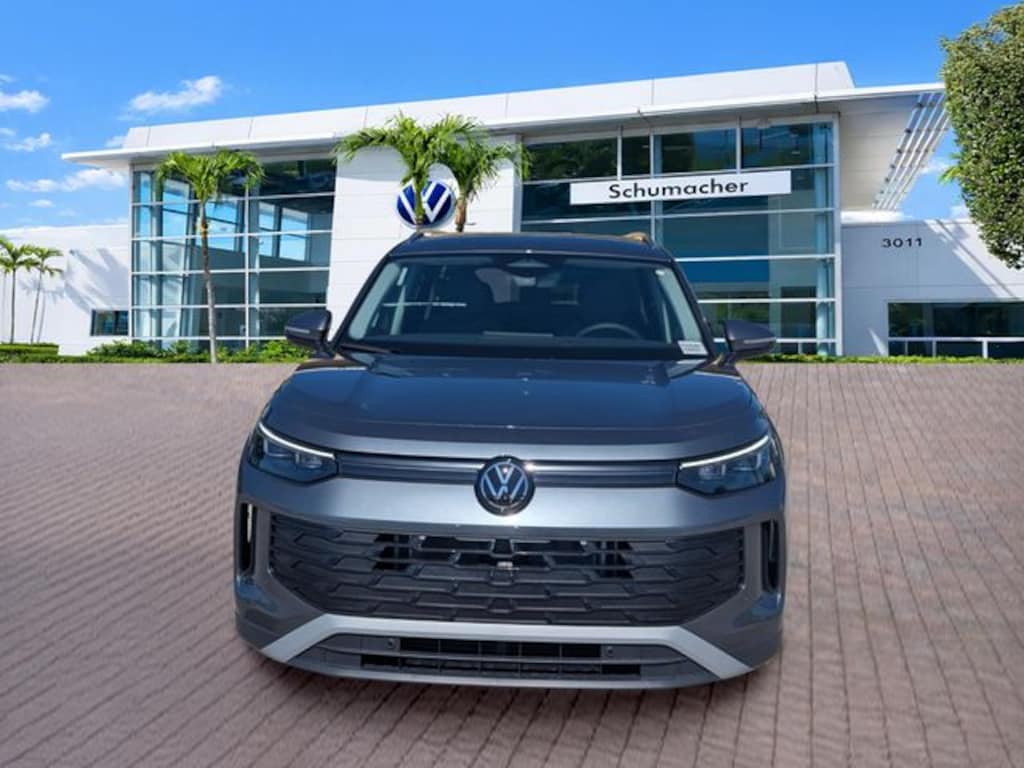New 2026 Volkswagen Tiguan 2.0T SE SUV