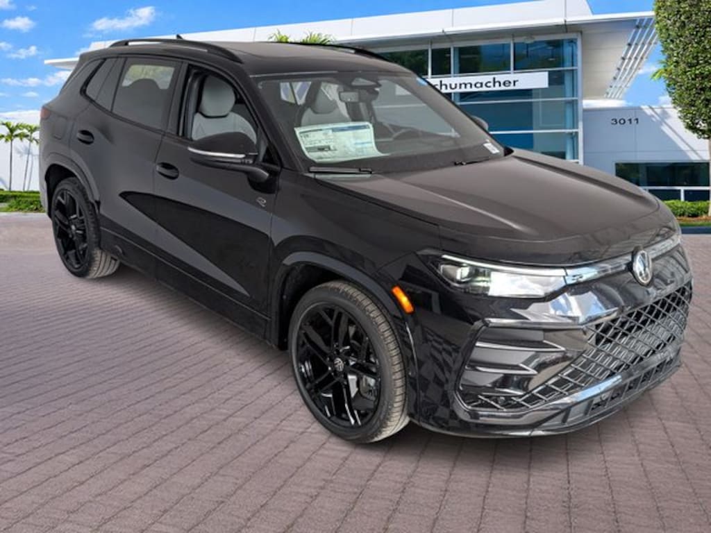 New 2026 Volkswagen Tiguan 2.0T SE R-Line Black SUV