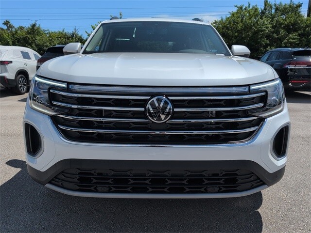 2026 Volkswagen Atlas SE Technology photo 3
