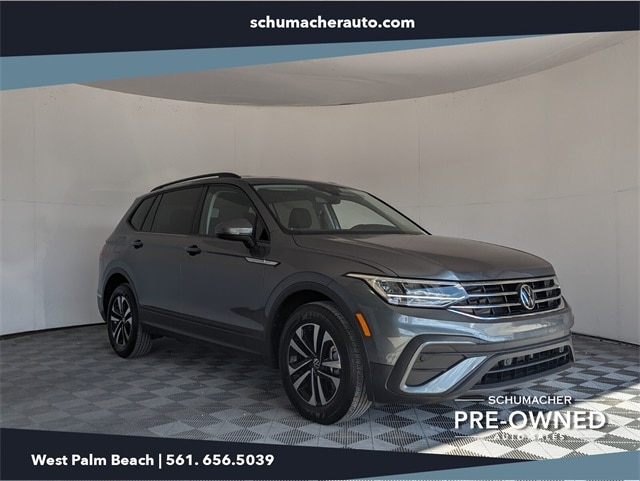 2023 Volkswagen Tiguan S's photo