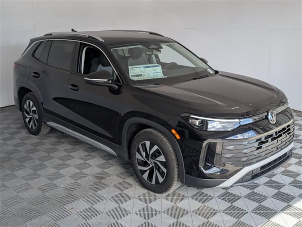 New 2026 Volkswagen Tiguan 2.0T S SUV