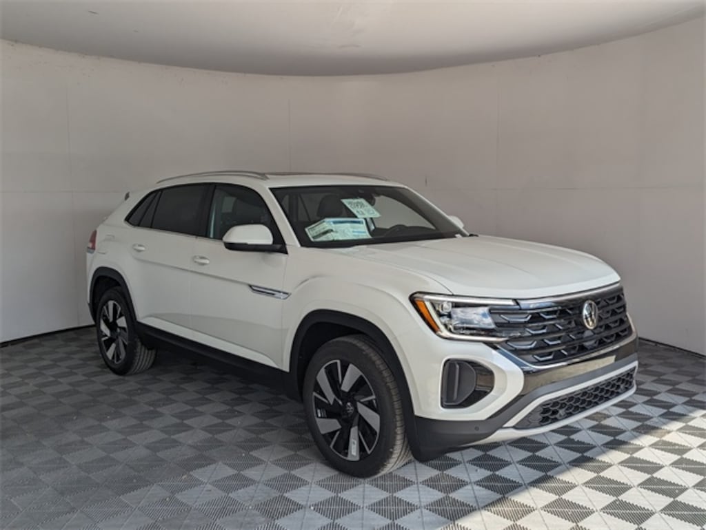New 2026 Volkswagen Atlas Cross Sport 2.0T SE w/Technology SUV