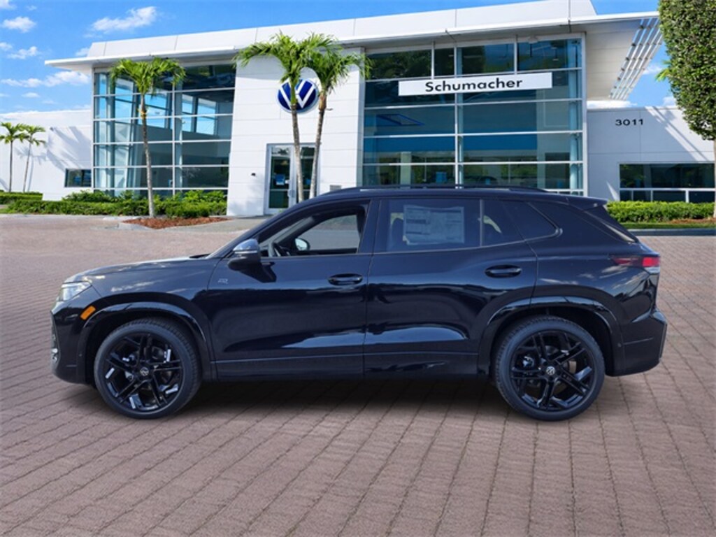 New 2026 Volkswagen Tiguan 2.0T SE R-Line Black SUV