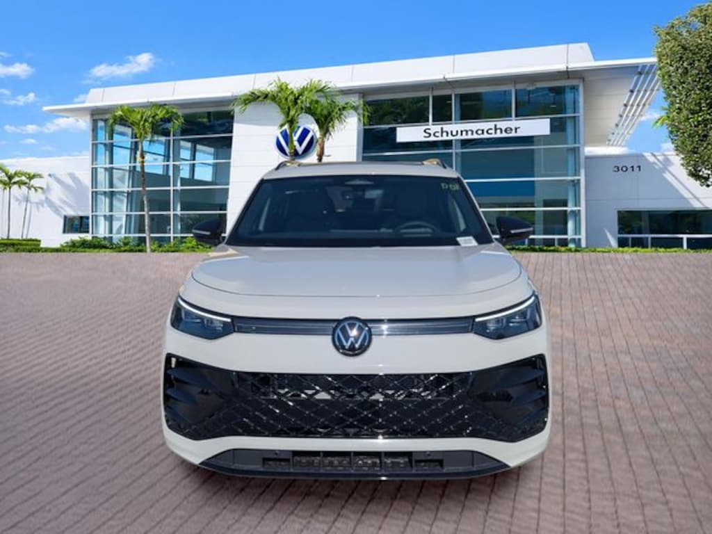 New 2026 Volkswagen Tiguan 2.0T SE R-Line Black SUV