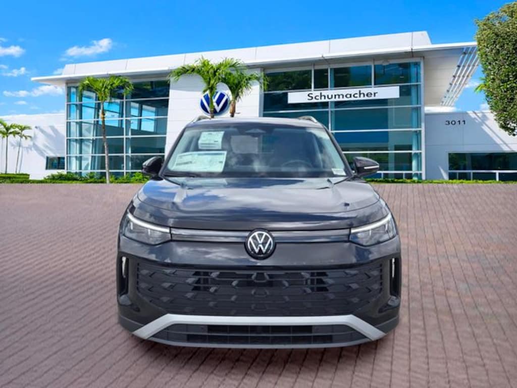New 2026 Volkswagen Tiguan 2.0T SE SUV