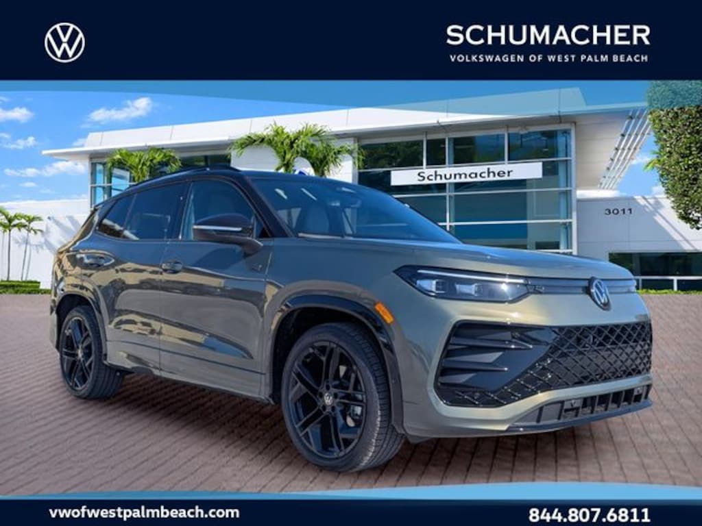 New 2026 Volkswagen Tiguan 2.0T SE R-Line Black SUV