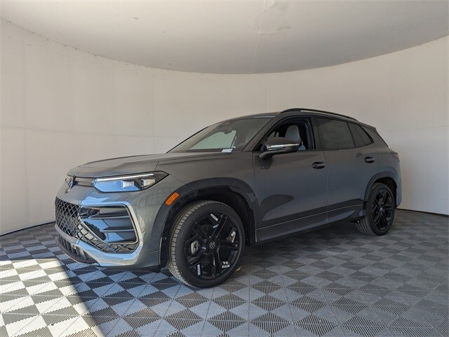 2025 Volkswagen Tiguan SE R-Line Black photo 2