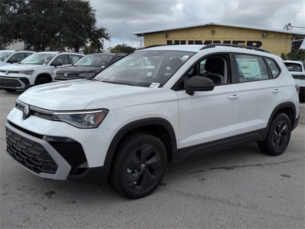 New 2025 Volkswagen Taos 1.5T S SUV