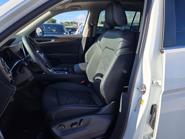 2026 Volkswagen Atlas SE w/Tech - Photo 12
