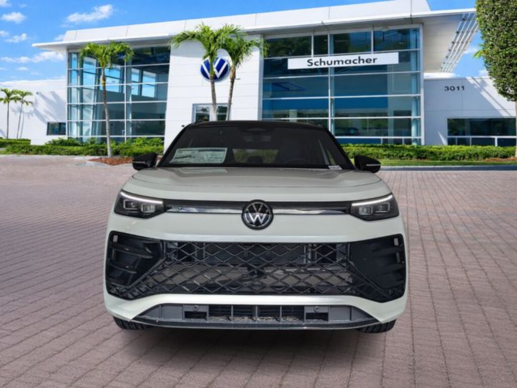 New 2026 Volkswagen Tiguan 2.0T SE R-Line Black SUV