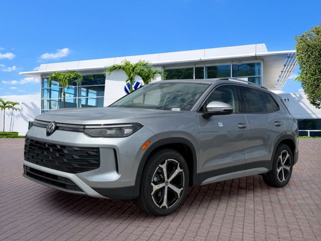 New 2026 Volkswagen Tiguan 2.0T SE SUV