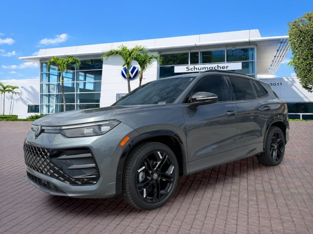 New 2026 Volkswagen Tiguan 2.0T SE R-Line Black SUV