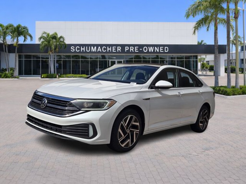 Certified 2022 Volkswagen Jetta 1.5T SEL Sedan