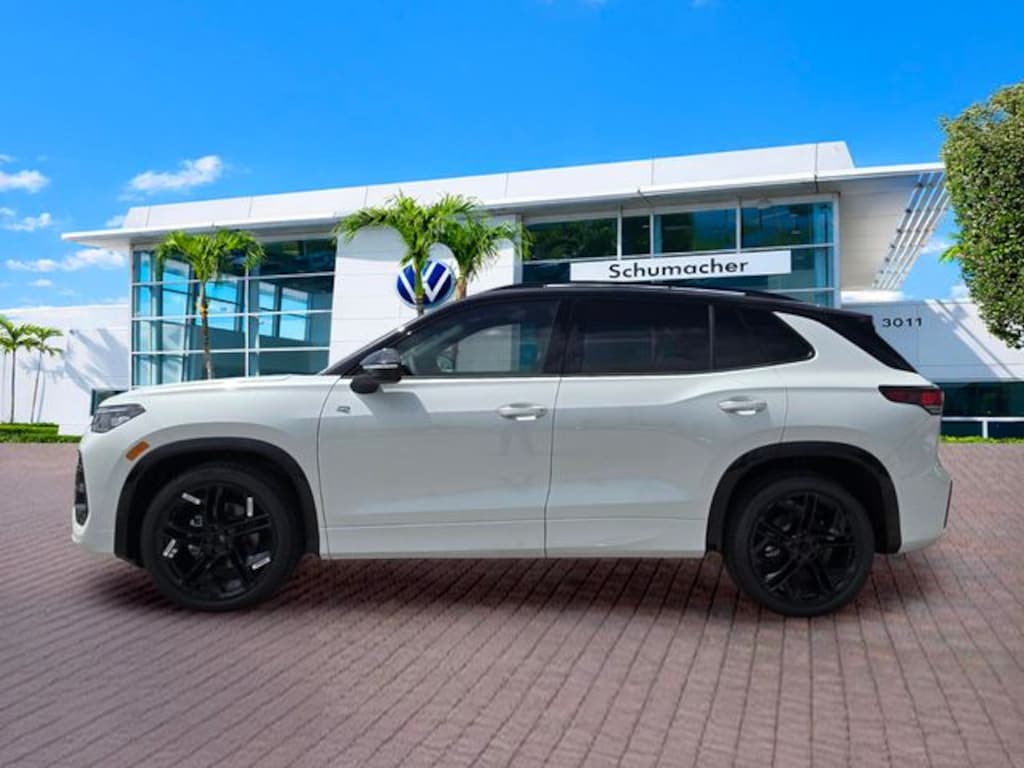 New 2026 Volkswagen Tiguan 2.0T SE R-Line Black SUV