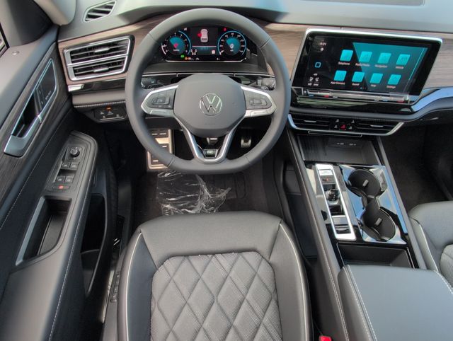 2026 Volkswagen Atlas SEL Premium R-Line - Photo 8
