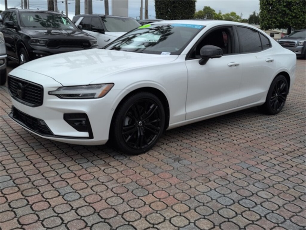 Used 2024 Volvo S60 B5 Plus Black Edition Sedan